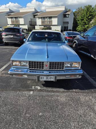 1981 Oldsmobile Cutlass LS 4dr Sedan — photo 7