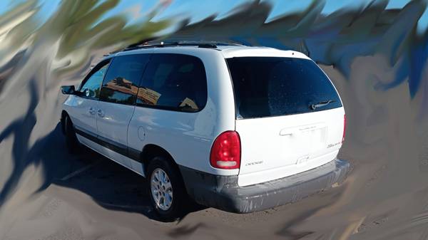1999 Dodge Grand Caravan SE — photo 1