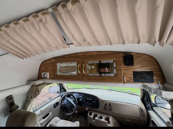2003 Dodge RAM VAN 1500 Base Maxi-Van 127.2 in. WB Automatic — photo 6