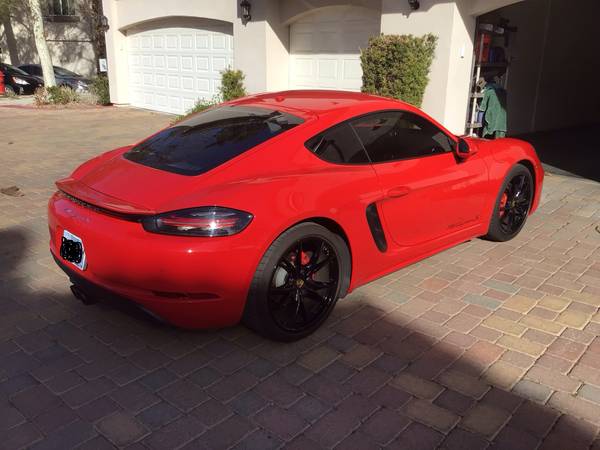2017 Porsche 718 Cayman Base — photo 2