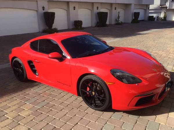 2017 Porsche 718 Cayman Base — photo 3