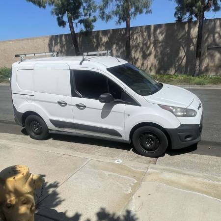 2014 Ford Transit Connect XLT Wagon Automatic — photo 1