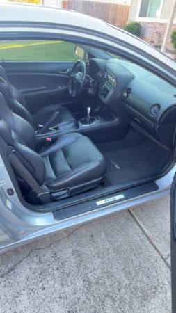 2003 Acura RSX Type S 2dr Coupe Manual — photo 4