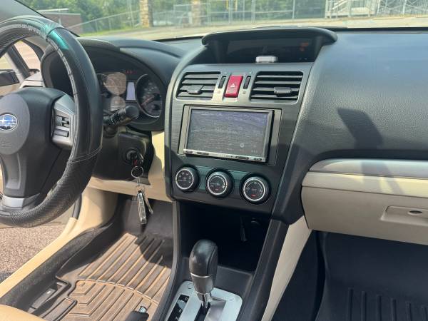 2014 Subaru XV Crosstrek 2.0i Premium 4dr All-wheel Drive CVT — photo 12