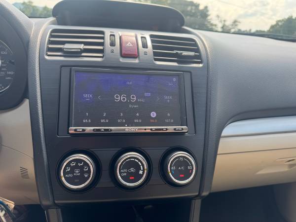 2014 Subaru XV Crosstrek 2.0i Premium 4dr All-wheel Drive CVT — photo 6
