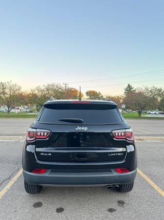 2018 Jeep Compass Limited 4dr Front-wheel Drive Automatic — photo 4