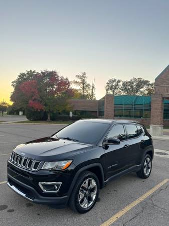 2018 Jeep Compass Limited 4dr Front-wheel Drive Automatic — photo 1