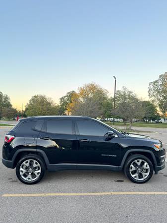 2018 Jeep Compass Limited 4dr Front-wheel Drive Automatic — photo 6