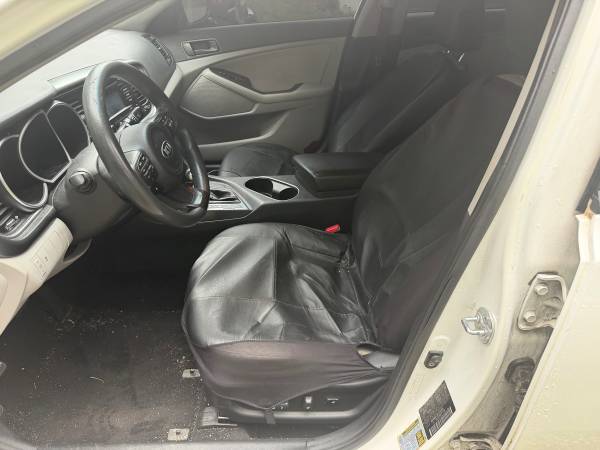 2015 KIA Optima LX 4dr Sedan Automatic — photo 7