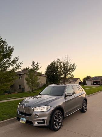 2015 BMW X5 — photo 1