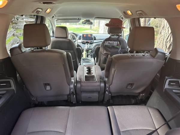 2022 Honda Odyssey EX — photo 10