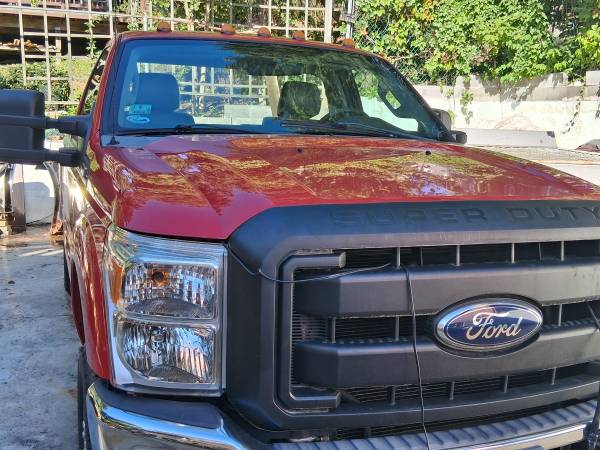 2012 Ford F 250 XL 4x2 SD Crew Cab 8 ft. box 172 in. WB SRW Automatic — photo 1