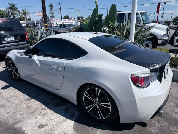 2013 Scion Fr — photo 2