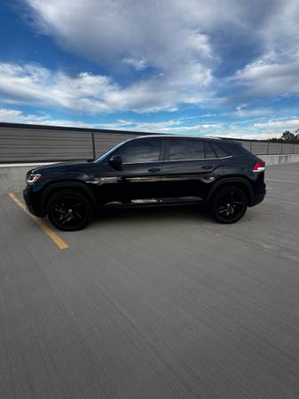 2023 Volkswagen Atlas Cross Sport 3.6L V6 SE w/Technology 4dr All-Wheel Drive 4MOTION Automatic — photo 3