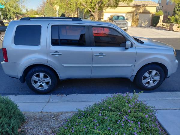 2010 Honda Pilot EX 4dr 4x4 Automatic — photo 3