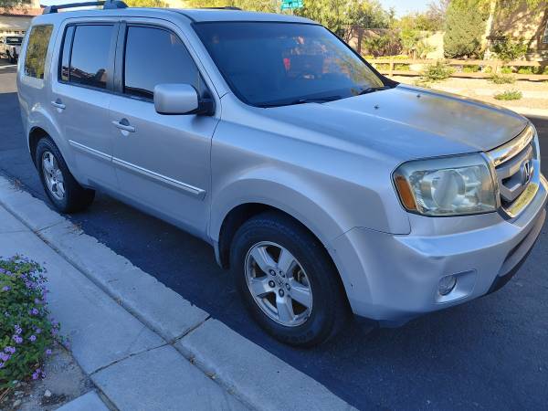 2010 Honda Pilot EX 4dr 4x4 Automatic — photo 2