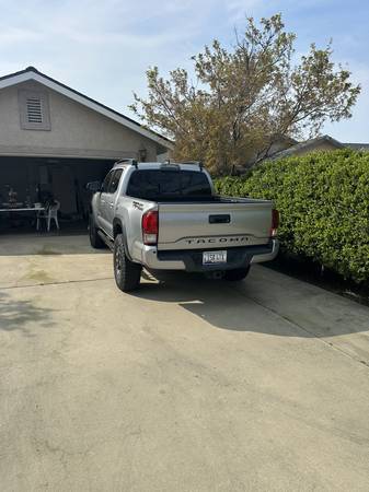 2016 Toyota Tacoma SR 4x4 Access Cab 127.4 in. WB Manual — photo 8