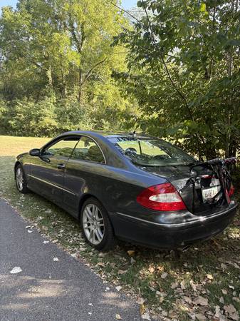 2009 Mercedes-Benz CLK Class Base CLK 350 2dr Coupe Automatic — photo 2
