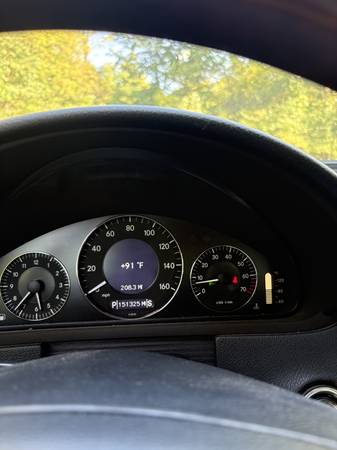 2009 Mercedes-Benz CLK Class Base CLK 350 2dr Coupe Automatic — photo 8