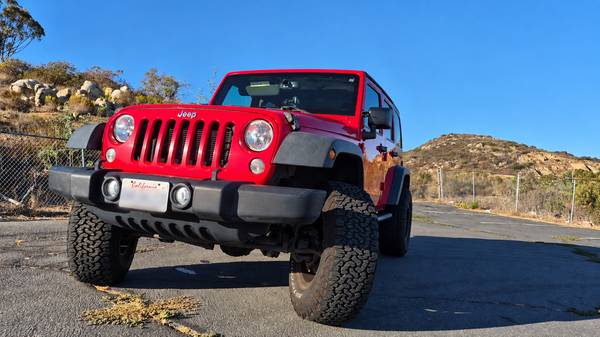 2016 Jeep Wrangler Unlimited Sport RHD 4dr 4x4 Automatic — photo 3