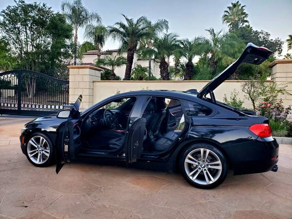 2015 BMW M6 Gran Coupe Base 4dr Sedan Automatic — photo 1