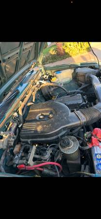 1997 Nissan Pickup — photo 9