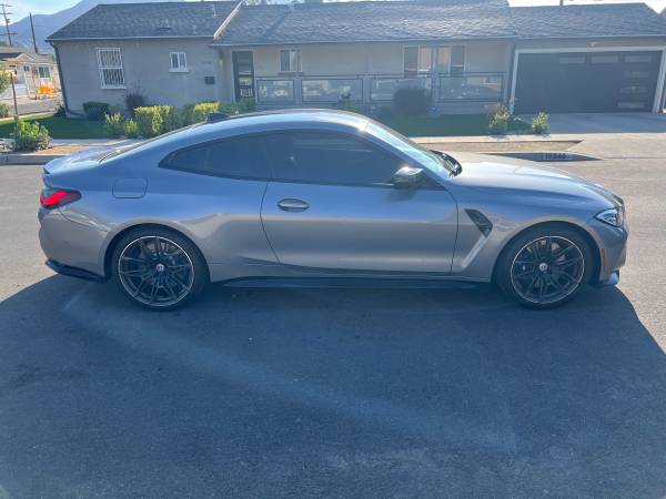 2023 BMW M4 Competition — photo 4