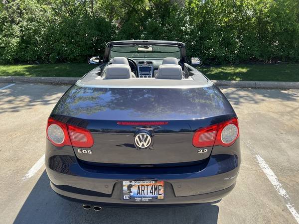 2008 Volkswagen EOS Turbo 2dr Front-wheel Drive Convertible Manual — photo 3