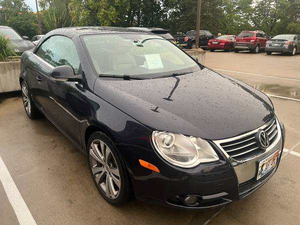 2008 Volkswagen EOS Turbo 2dr Front-wheel Drive Convertible Manual — photo 4