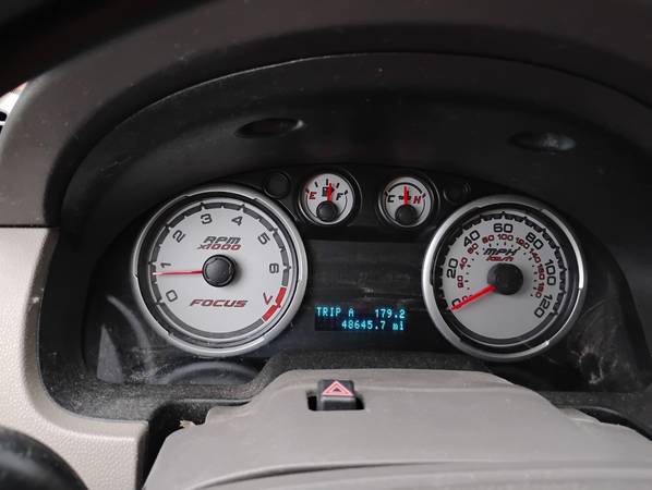 2010 Ford Focus SE 2dr Coupe Manual — photo 9