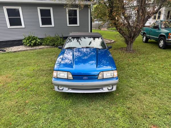 1991 Ford Mustang GT 2dr Convertible — photo 3