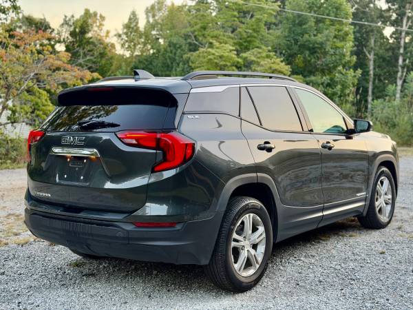 2019 GMC Terrain SLE Diesel Front-wheel Drive Automatic — photo 4