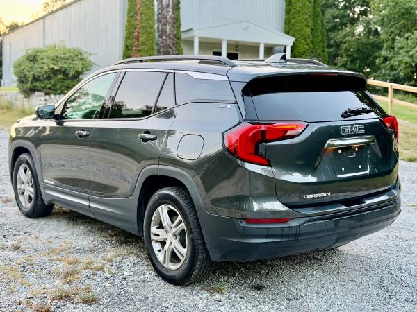 2019 GMC Terrain SLE Diesel Front-wheel Drive Automatic — photo 5