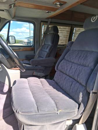 1994 Chevrolet G20 — photo 7