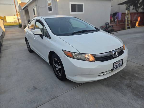 2012 Honda Civic DX 2dr Coupe Manual — photo 4