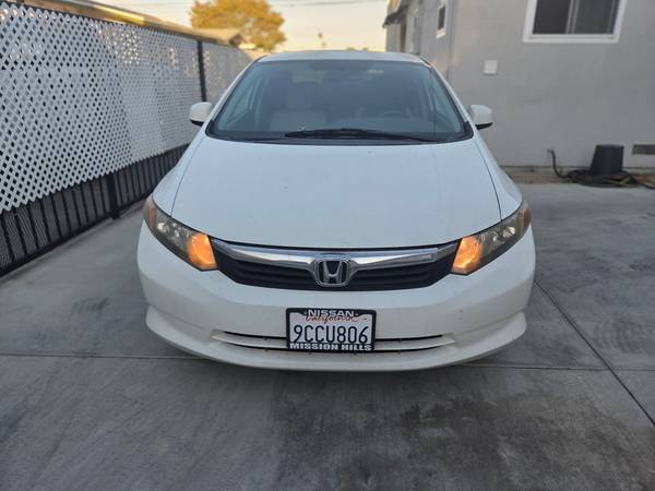 2012 Honda Civic DX 2dr Coupe Manual — photo 3