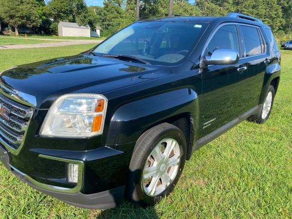 2017 GMC Terrain SLT All-wheel Drive Automatic — photo 4