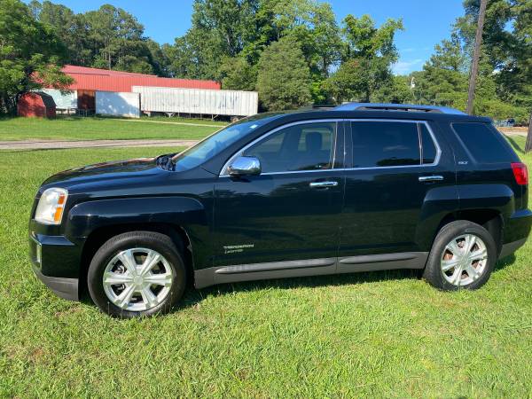 2017 GMC Terrain SLT All-wheel Drive Automatic — photo 3
