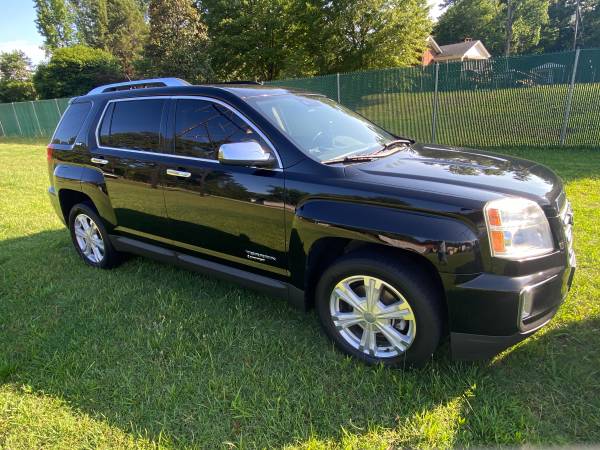 2017 GMC Terrain SLT All-wheel Drive Automatic — photo 10