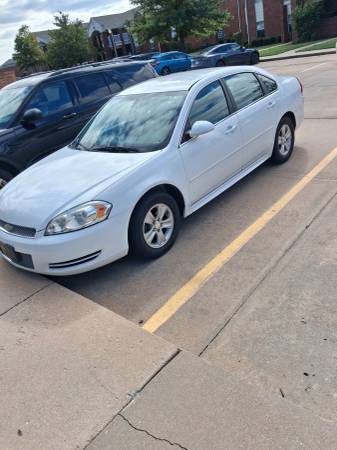 2016 Chevrolet Impala LS 4dr Sedan Automatic — photo 2