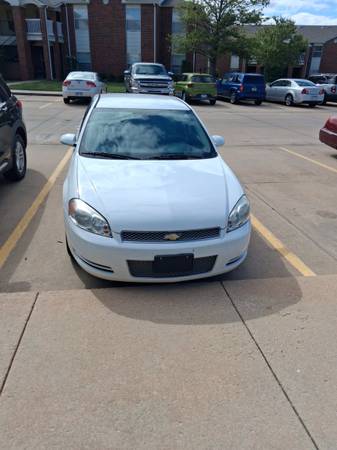 2016 Chevrolet Impala LS 4dr Sedan Automatic — photo 1