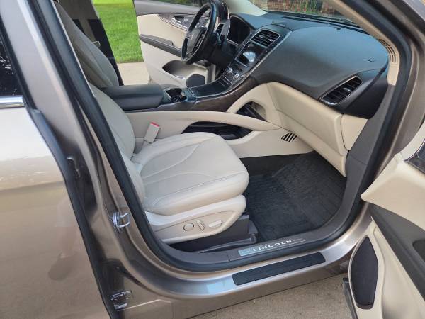2019 Lincoln Nautilus Reserve — photo 8