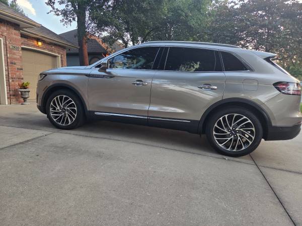 2019 Lincoln Nautilus Reserve — photo 1