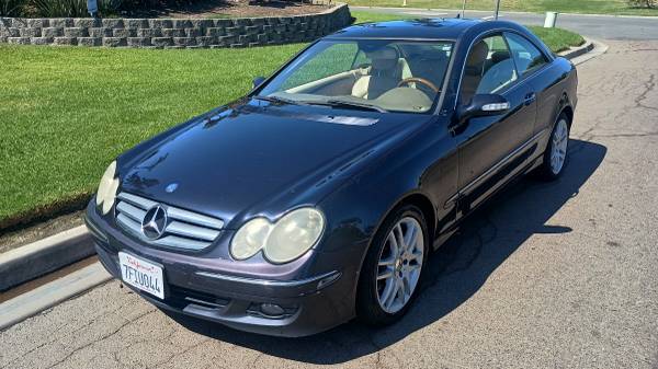 2009 Mercedes-Benz CLK-Class Base CLK 350 — photo 2