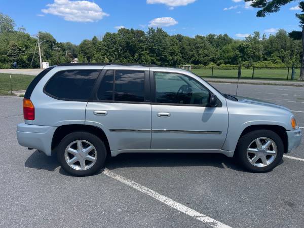 2008 GMC Envoy SLT 4x2 Automatic — photo 4