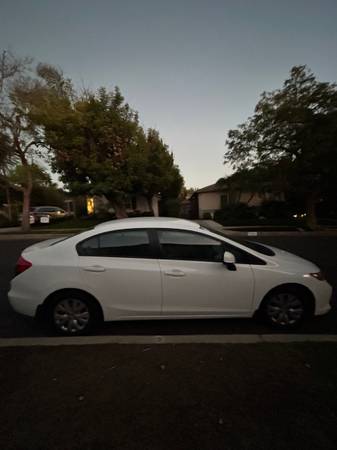 2012 Honda Civic LX 2dr Coupe Automatic — photo 5