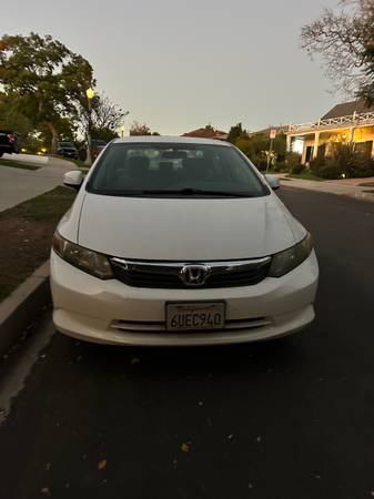 2012 Honda Civic LX 2dr Coupe Automatic — photo 1