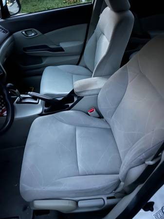2012 Honda Civic LX 2dr Coupe Automatic — photo 9