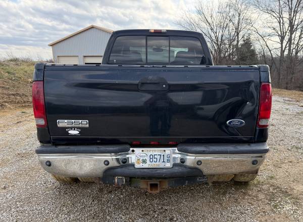 2005 Ford F 350 Lariat 4x4 SD Super Cab 158 in. WB DRW Manual — photo 11