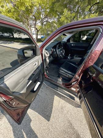 2012 Honda Pilot Touring 4dr 4x4 Automatic — photo 6